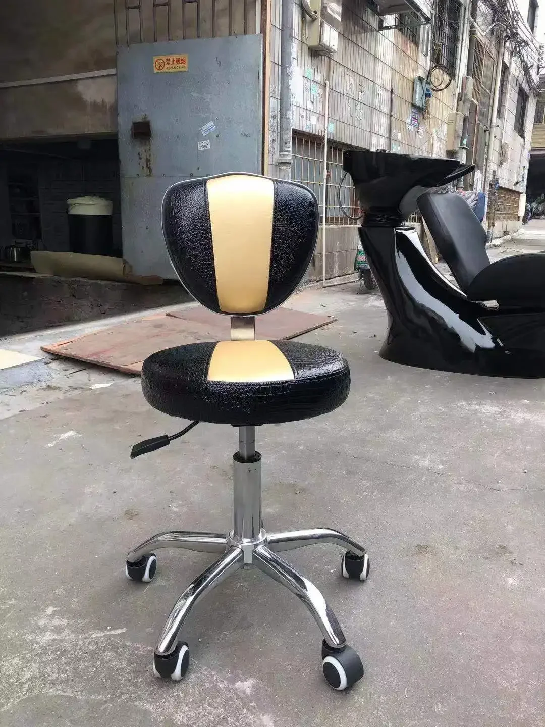 

zz European 2 Color Pedicure Stool Master Stool Beauty Salon Stool