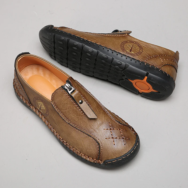

Summer Men's Casual Luxury Leather Shoes Breathable Men Handmade Flat Bottomed Moccasins Shoes Outdoor Driving Shoes Large Sizes