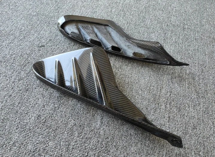 Suitable For Porsche Taycan TH style Carbon Fiber Front Bumper Splitter Headlight Vent Decorative Wind Blade Body Kit