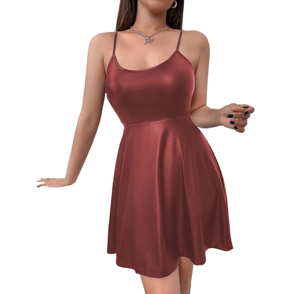 Vestido de tirantes finos de cuero PU mate para mujer, camisola Sexy sin mangas, vestido plisado de corte en A, traje de baile Rave para Festival, ropa para discoteca