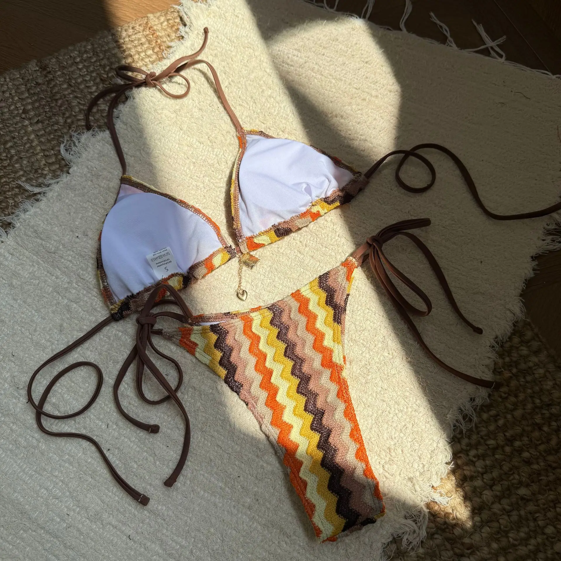 Sexy malha onda listrado biquinis define duas peças halter string tie maiôs beachwear maiô biquini tankini