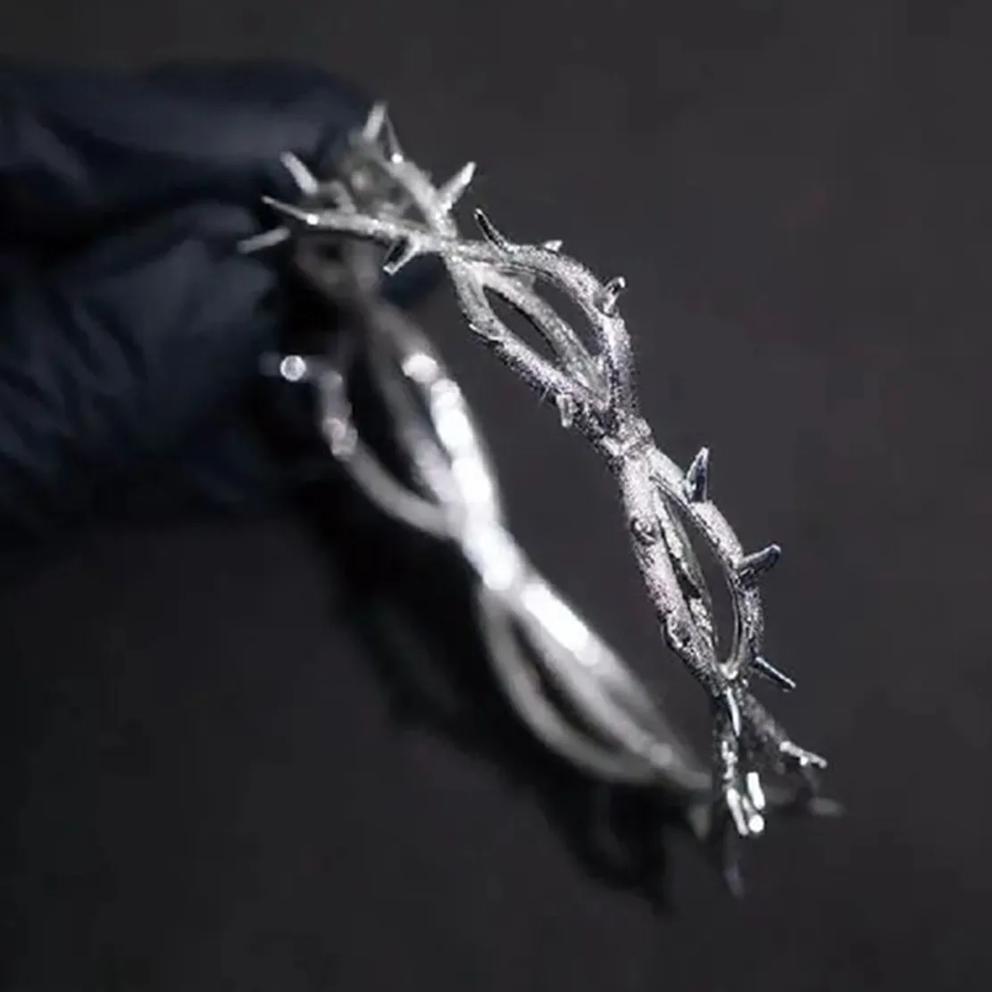 شوكة سوار الشرير القوطية تأثيري للجنسين المعادن الهيب هوب اليد سلسلة فضية اللون مجوهرات أساور الدعائم عيد ميلاد الملحقات