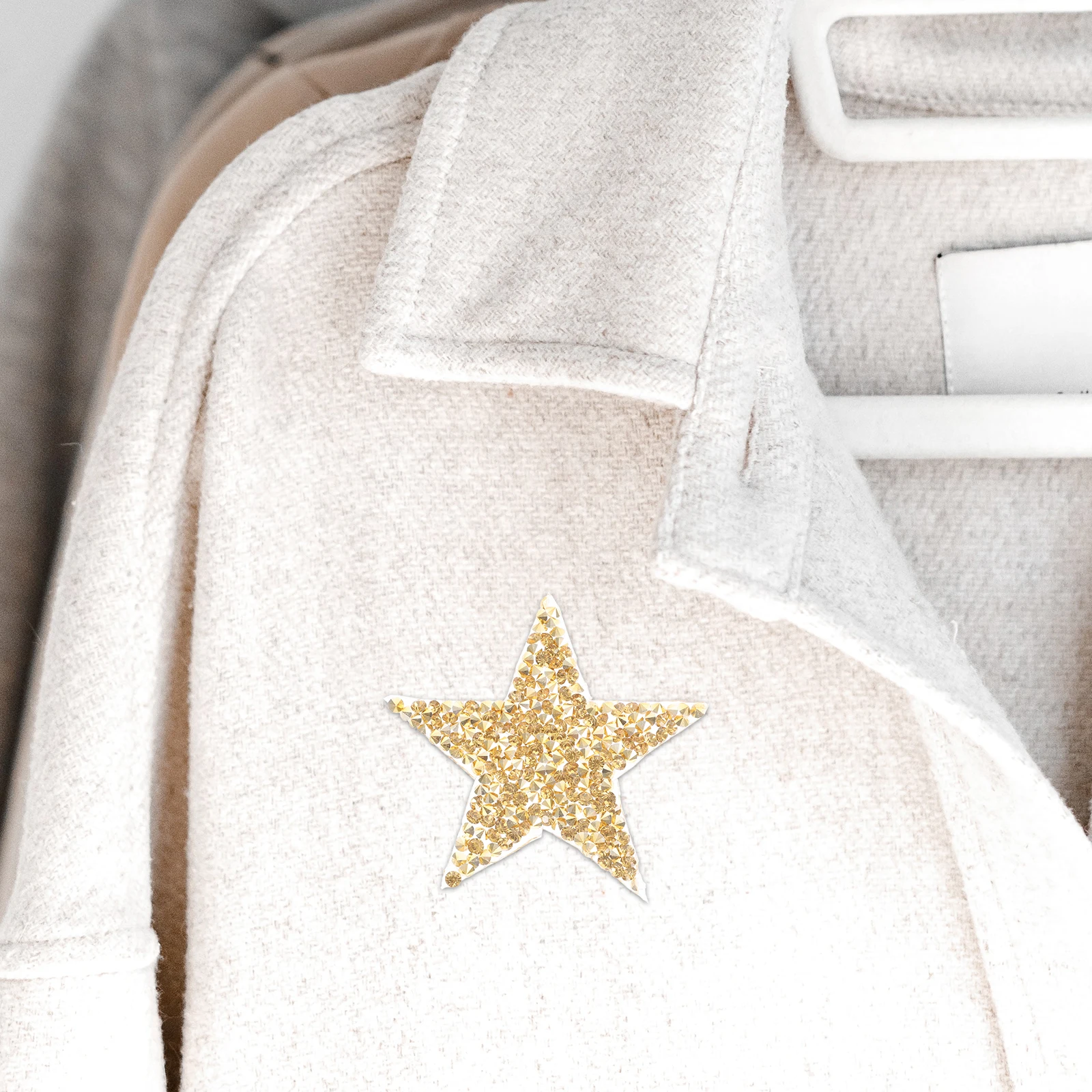 

30pcs Star Glitter Patches On Patches Sparkly Star Polyester DIY Clothing Repair Decor Glitter Adhesive Jeans Sewing Crafts