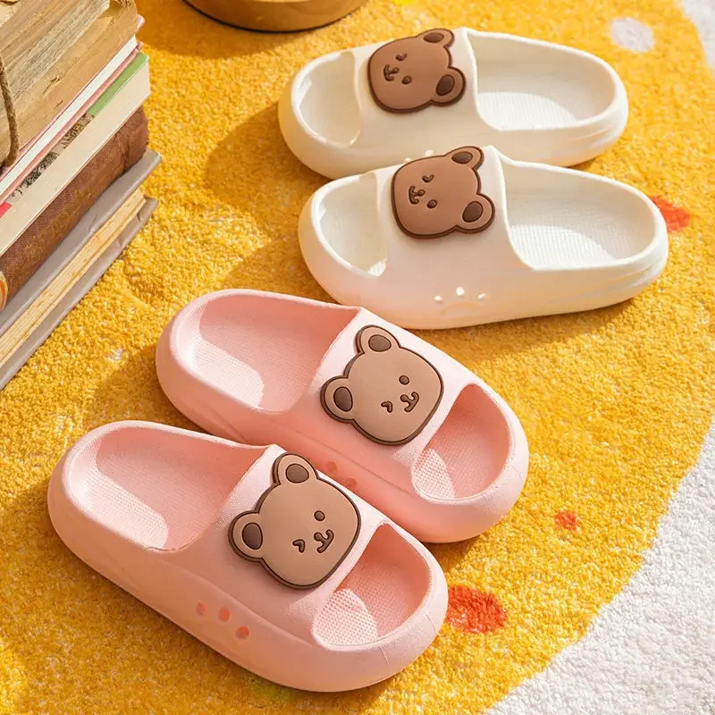 Summer Cute Bear Kid Slippers Indoor Non-Slip Soft Bot Sandals Comfort Baby Hole Shoes Boys Girls Home Slippers Bathroom Slipper