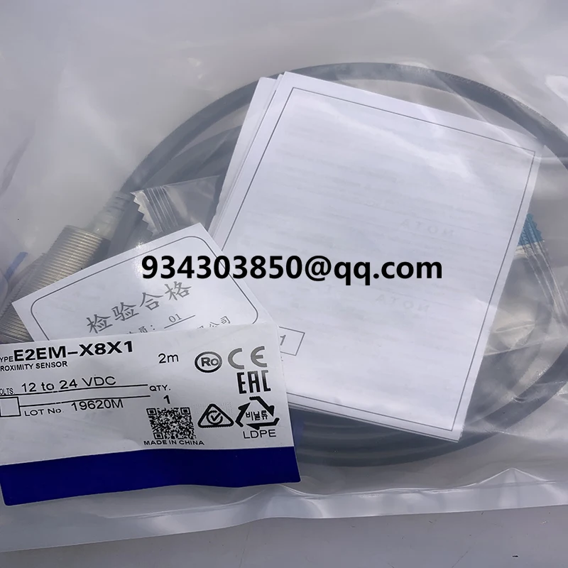 

brand new Proximity switch E2EM-X4X1 E2EM-X4X2 E2EM-X8X1 E2EM-X8X2 E2EM-X15X1 E2EM-X15X2 Complete models Fast delivery
