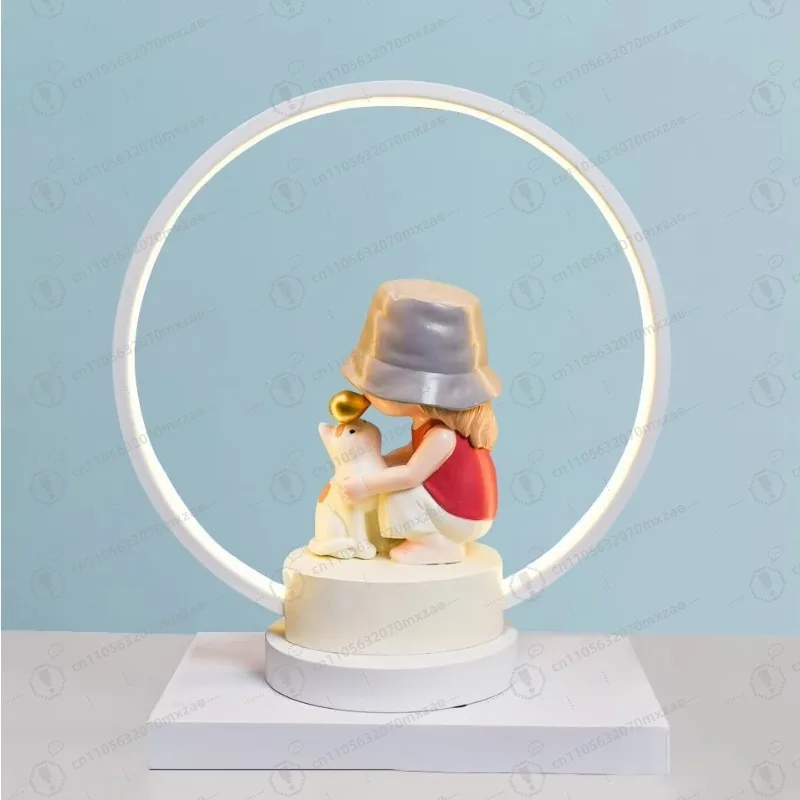 Choose this for children's night lights! Resin bubble shape, with cat statue U disk for convenient power supply