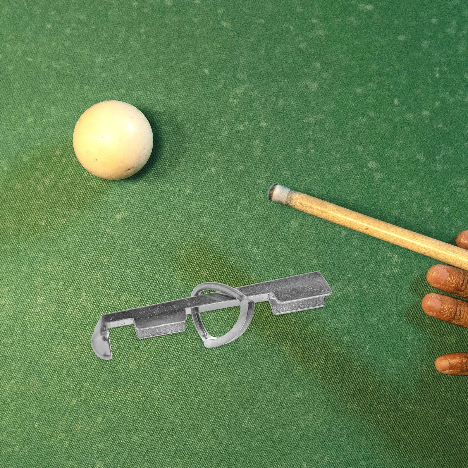 

Sturdy Aluminum Pool Cue Tip Clamp Essential Billiard Accessory for Cue Tip Repairing Securing and Maintaining Optimal Stick