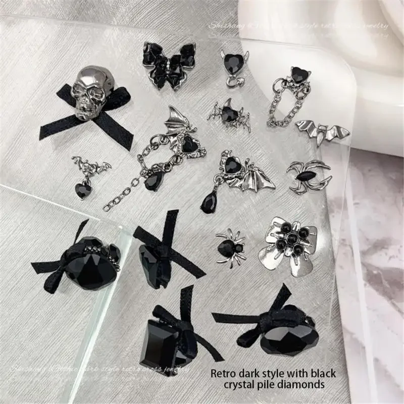 5pcs Silver Spider Figure Nail Charms Halloween Design Metal Nail Parts Crystal Nail Art Decor For Manicure DIY Nail Accessories