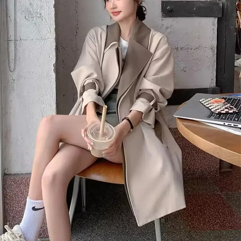 

This Year's Trendy Trench Coat for Women in Spring and Autumn 2024 New Small Korean Style High-end Coat With a Sense of Design