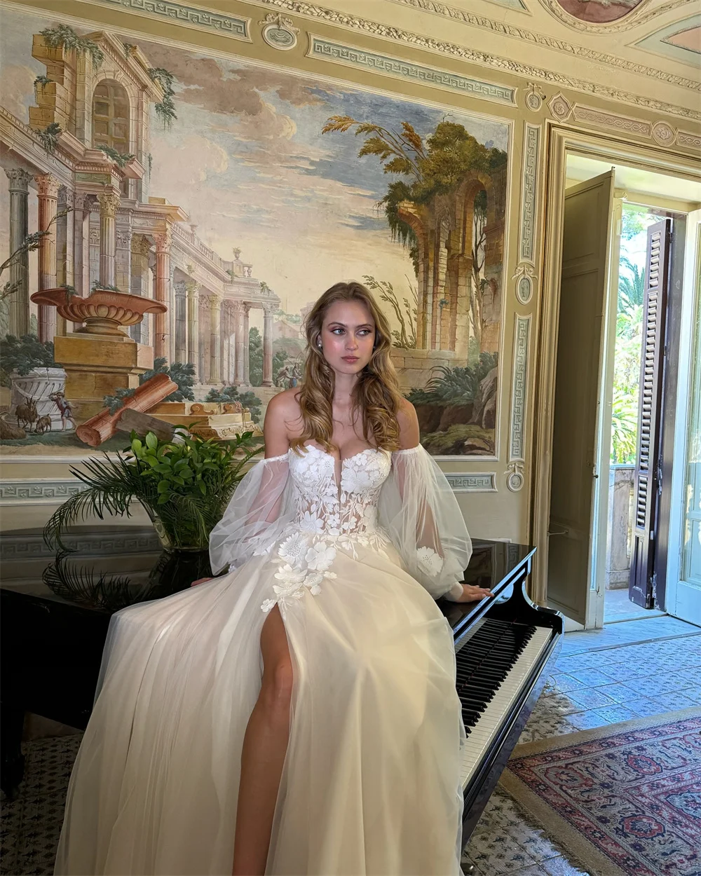 Vestidos de novia con abertura alta y lado blanco personalizados de Tokio, vestidos de novia de manga larga con hombros descubiertos, vestidos de novia de corte a de tul