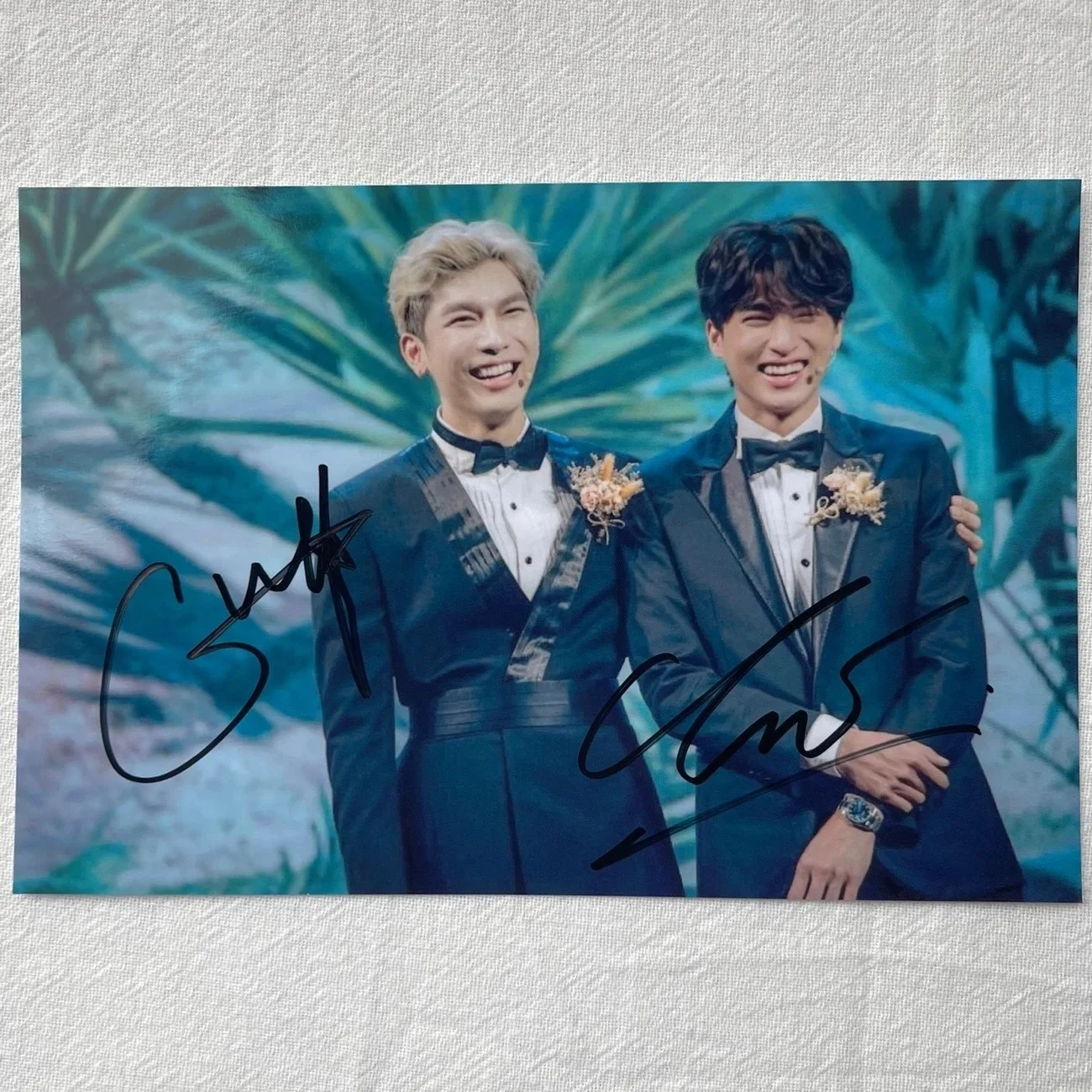 โปสเตอร์ Mewgulf ลายเซ็น รูปภาพ ละครทีวีไทย สดด้วยความรัก ละครกฎหมายเมอร์ฟี่ ภาพนิ่ง โปสเตอร์ส่งเสริมการขาย ภาพลายเซ็น