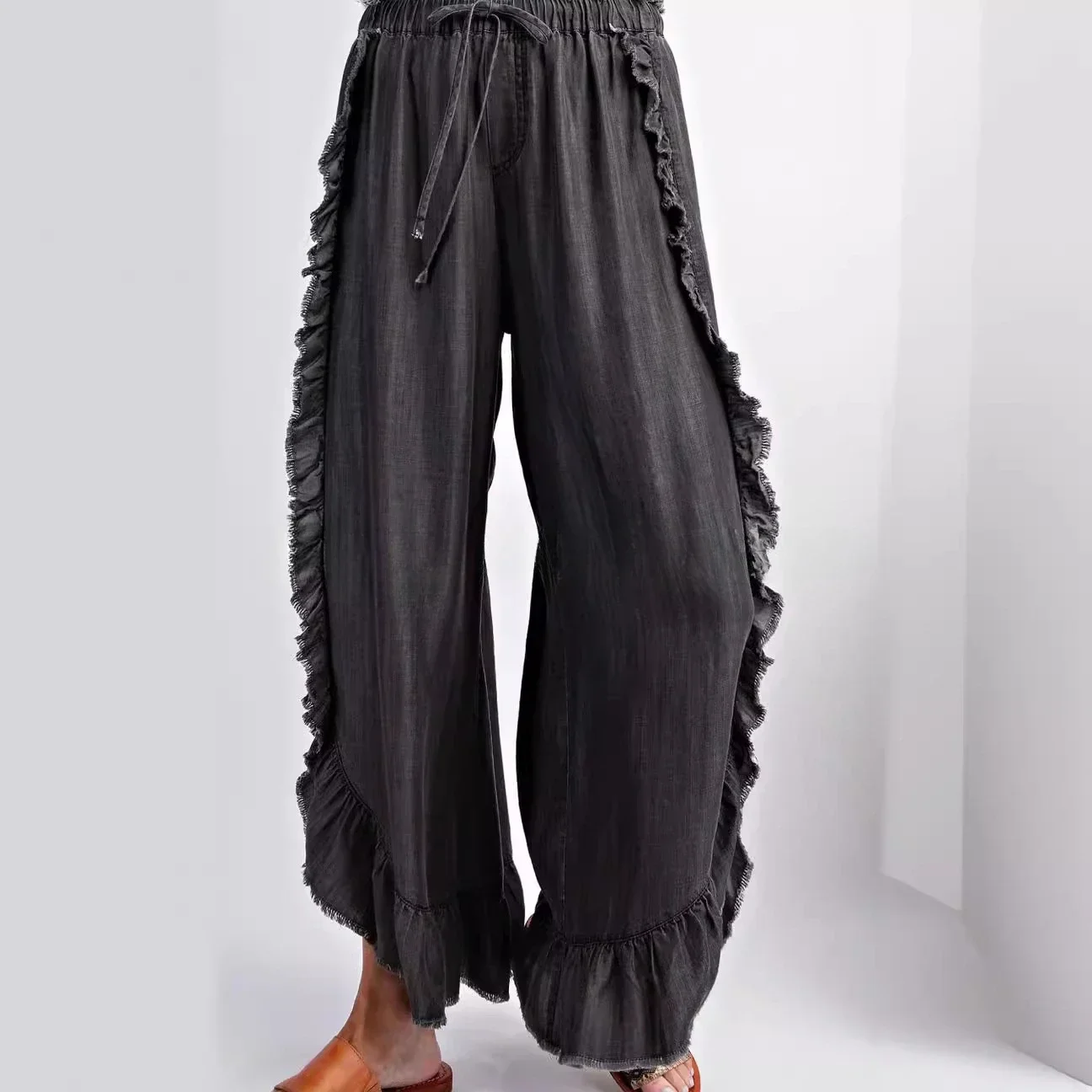 Jeans Wanita Denim Celana Flare Pinggang Tengah Serut Berenda Lotus Celana Ruffle Vintage Dicuci Tertekan 2025 Pakaian Jalanan