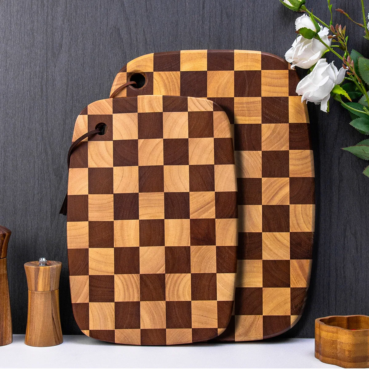 YFY household checkerboard cutting board rubber wood Internet  cutting board  double-sided solid wood splicing chopping board