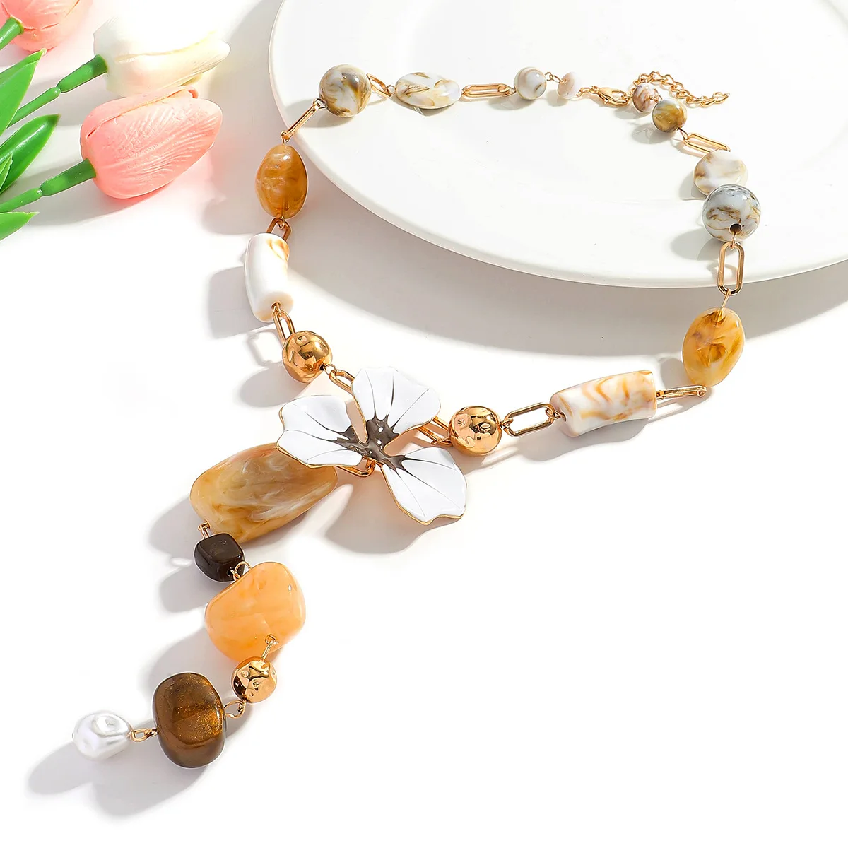 

European and American Bohemian Resin Beaded Elegant Premium Oil Drop Flower Tassel Necklace