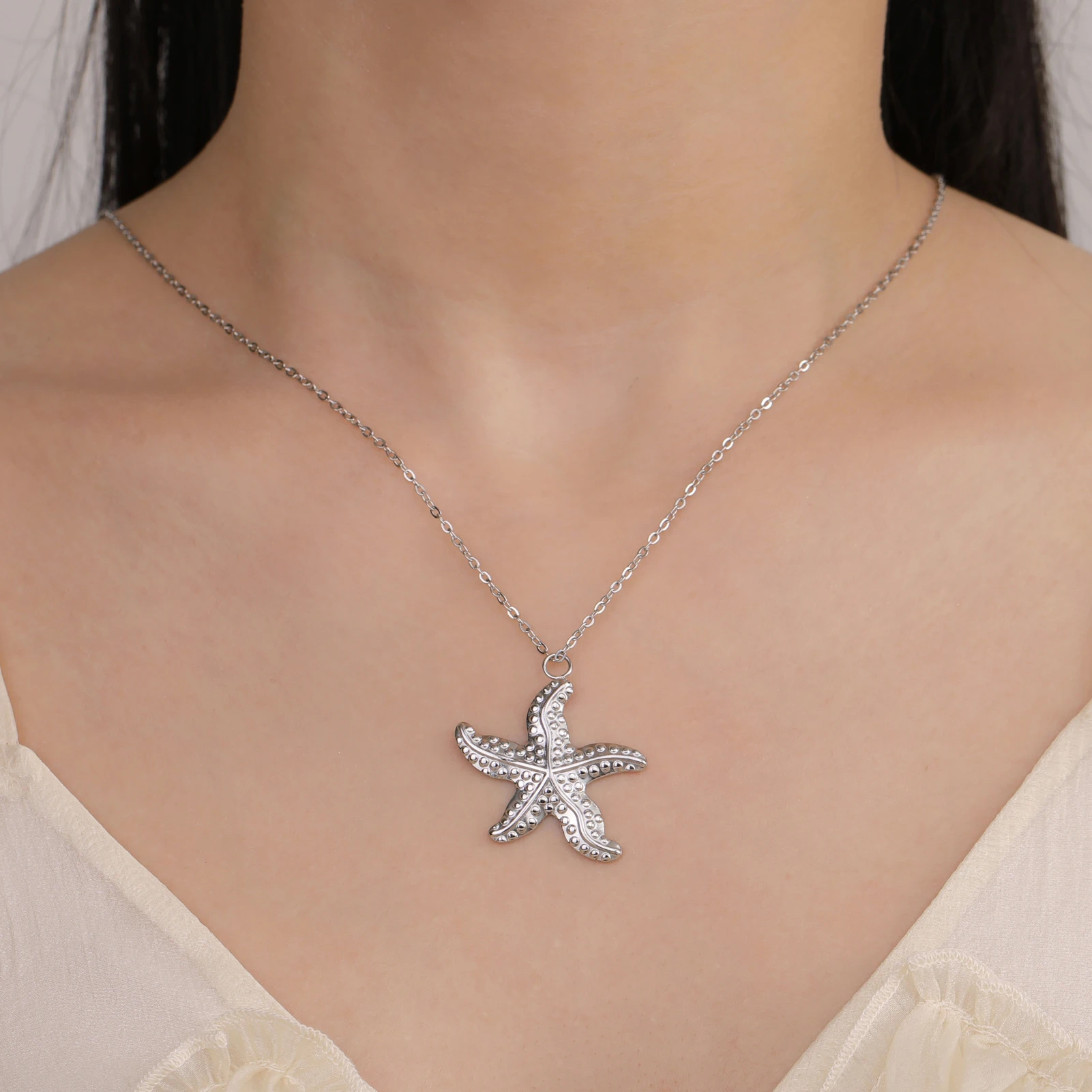 Lucktune Stainless Steel Big Starfish Pendant Necklace for Women Gold Color Seastar Choker Necklace Y2K Jewelry Valentine\'s Gift