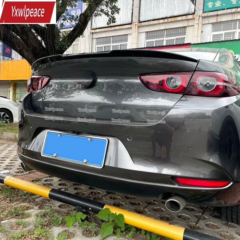 

For Mazda 3 Axela Sedan 2019-2022 ABS Plastic Carbon Fiber Look/Gloss Black Rear Trunk Lip Spoiler Car Accessories