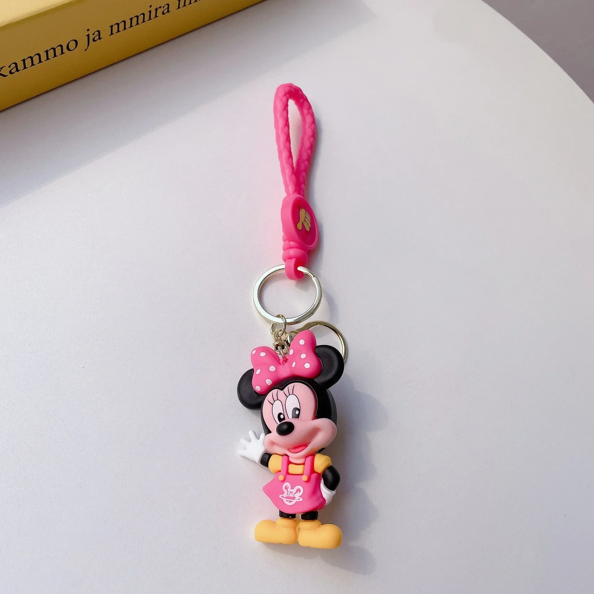 Disney Anime Mickey portachiavi Cartoon Cute Minnie Donald Daisy Duck portachiavi borsa per studenti Hanging Car Keys for Birthday Party Gifts