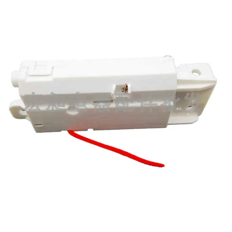 EBF 61215202   DM-PJT 16V 0.95A Interruptor de fechadura de porta T90SS5FDH para peças sobressalentes de máquina de lavar automática LG