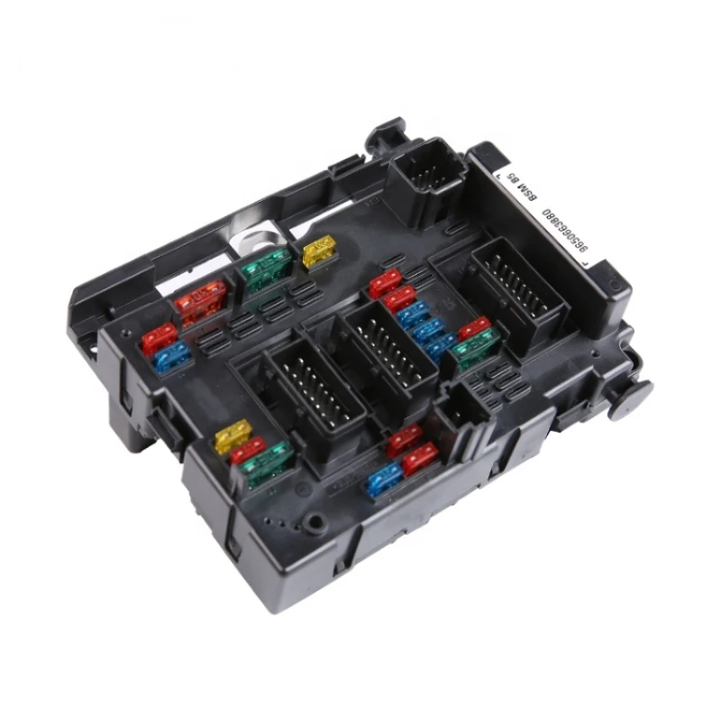 

6500Y1 6500R7 Engine Servo Manager Fuse Box For 206 206 207 306 307 406 807 For C3 C5 C8 B5 B3