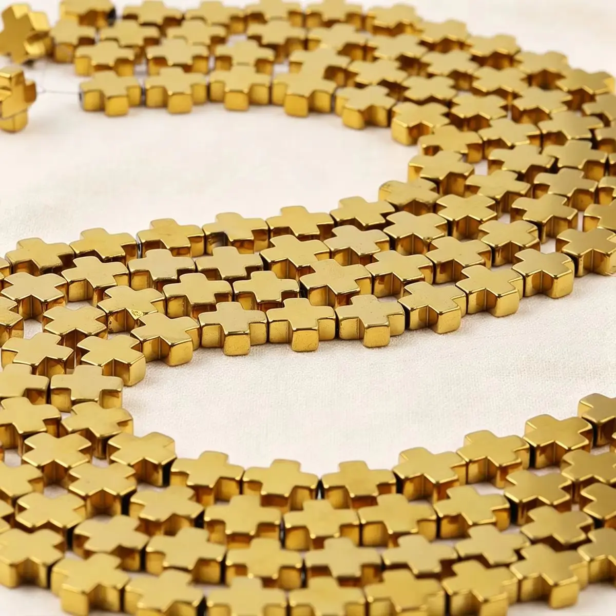 6-10mm Black Gallstone Cross-Shaped Gold-Toned Handmade DIY Jewelry Beads Loose Bead Bracelets Necklaces Decorative Accessories