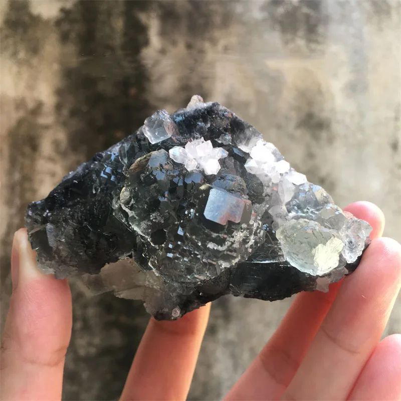 

199g Fujian Natural Light Green Fluorite With Crystal Quartz Mineral Specimen Crystal Healing Energy Stone Home Decor Collection