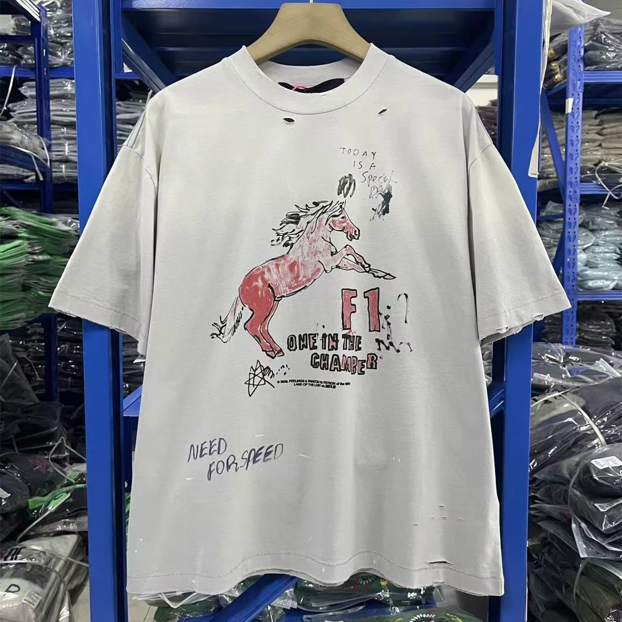 

Hole Paly Graffiti T-Shirt Men Women Best Quality Summer Style Top T Shirt Tee