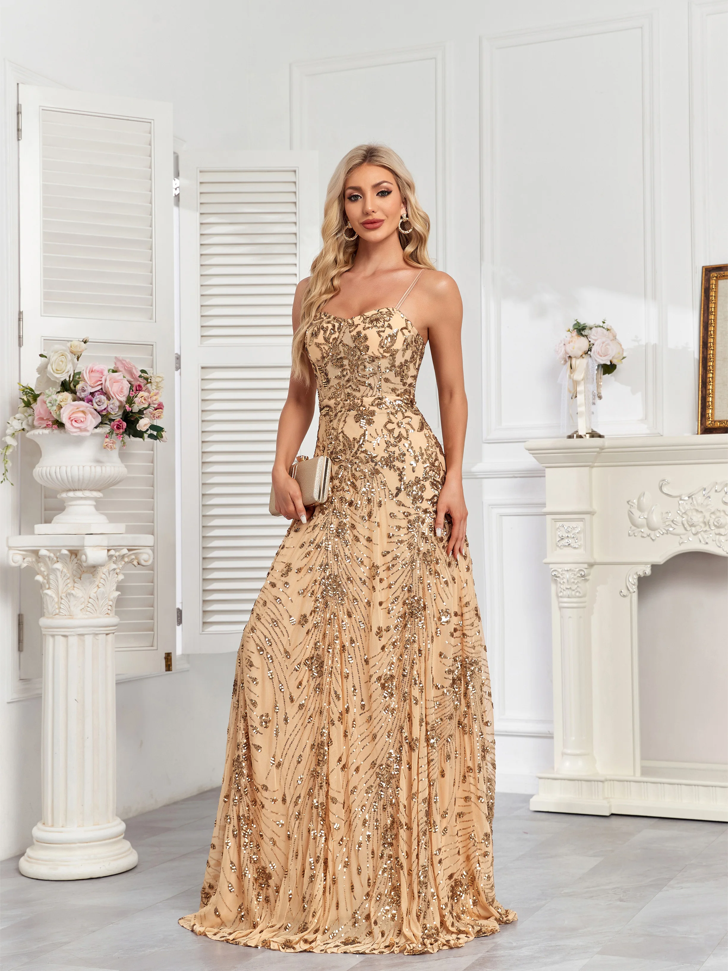 XUIBOL Party Low-Cut Spaghetti Strap Dress, Luxurious Sequin Evening Gown