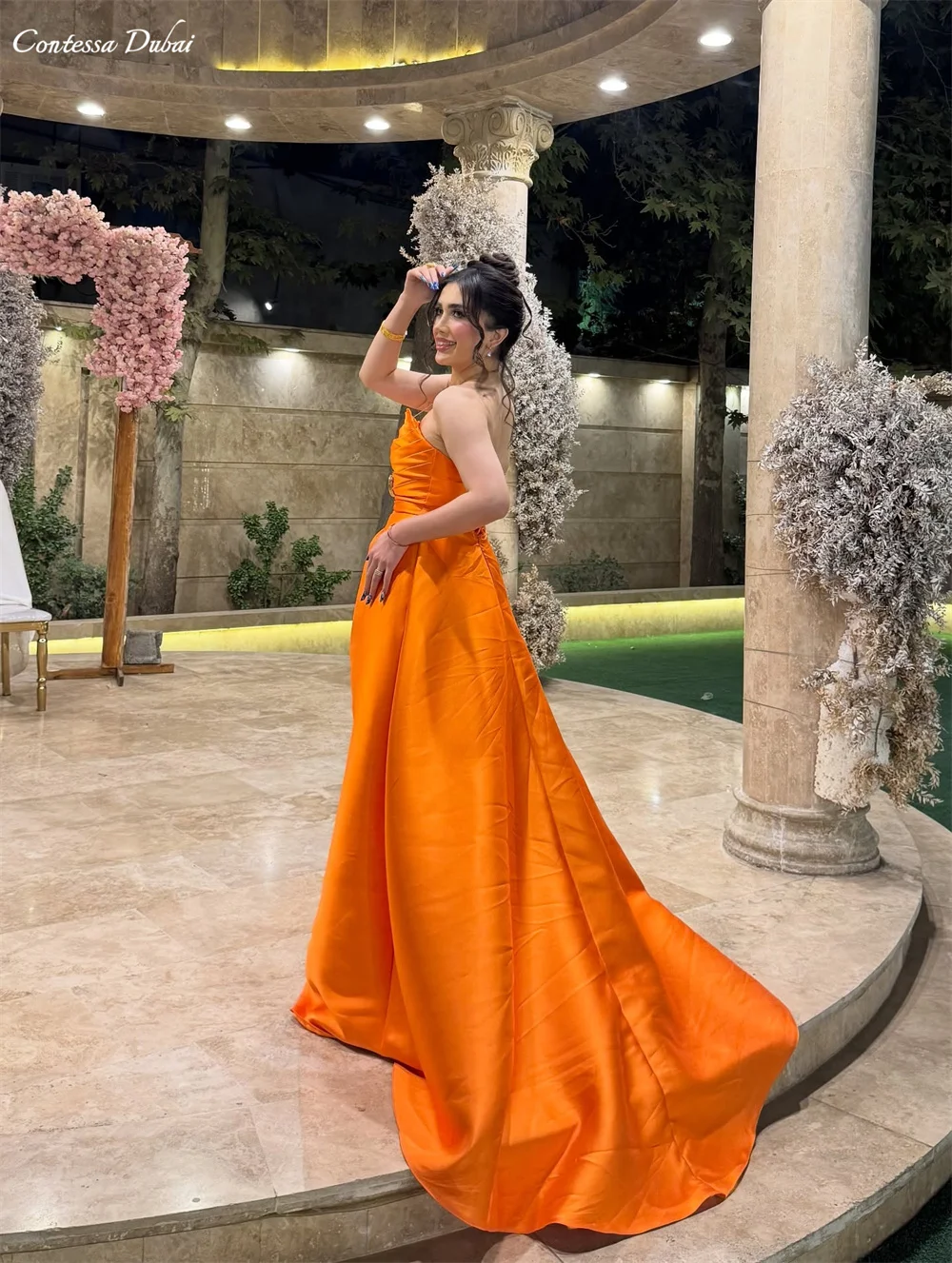 

Contessa Customized orange Strapless Corset Back ball gown dresses Court Train robes de soirée Floor-Length Formal events dresse