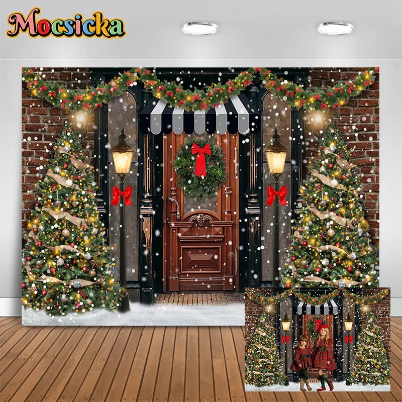 

Mocsicka Photography Backgrounds Christmas Tree Wreath Wooden Door Snowy New Year's Eve Party Kids Family Photo Portrait Banner