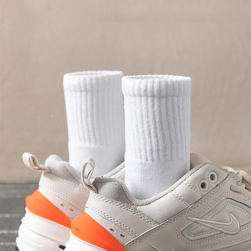 5 Pairs of Mid-calf Sports Socks for Women Soft and Comfortable Stylish and Practical Cotton Socks with Yoga Pants image 3