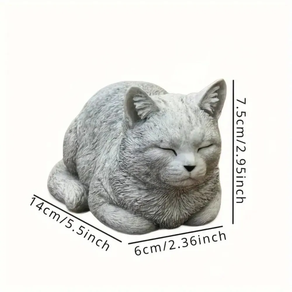 Garden Decoration Resin Cat Statue Realistic Cartoon Animal Figurines Unique Cat Sculpture Courtyard