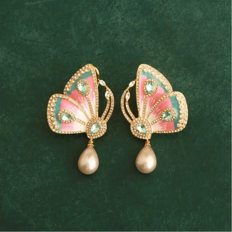 

Fashion Lively Three-dimensional Butterfly Earrings Micro-inlaid Zircon Enamel Earrings Waterdrop Pearl Retro Light Luxury Craft