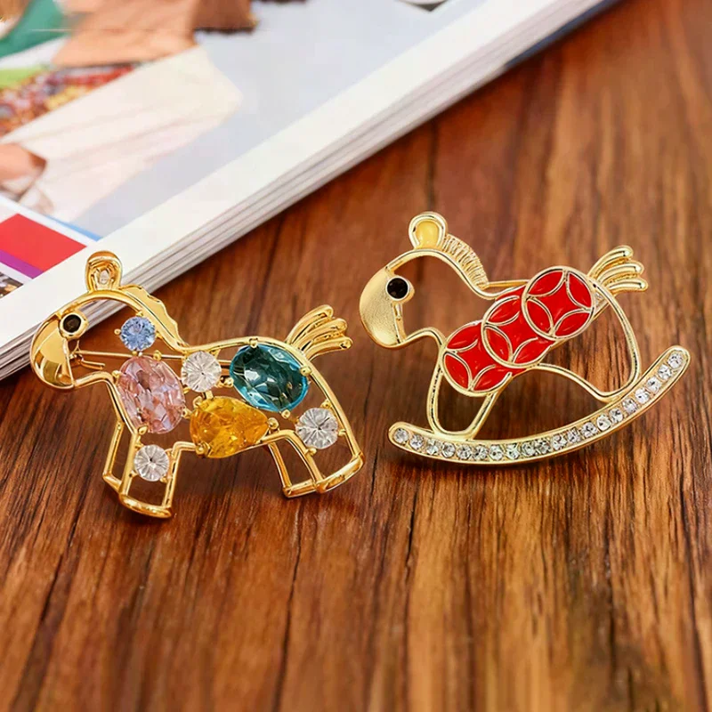 Exquisite Fashion Animal Pony Brooches For Women Clothing Coat Jewelry Accessories Gifts