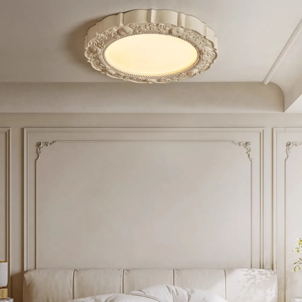 

Ceiling Light, Creamy French Style Ceiling Light, Retro European and American Style Light Luxury Dining Room, Master Bedroom