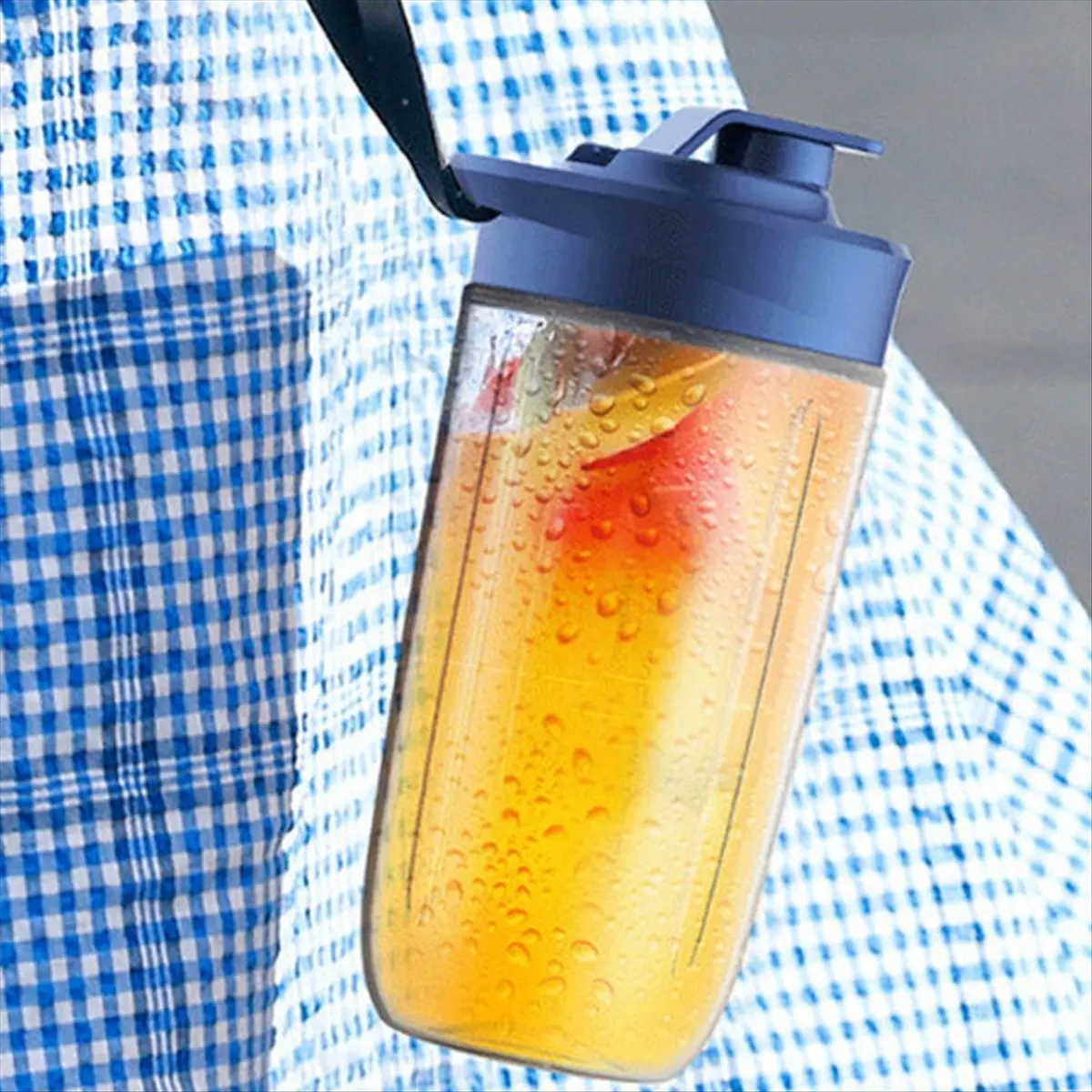 

(A61K) Портативная перезаряжаемая мини-соковыжималка, многофункциональный блендер для домашнего использования