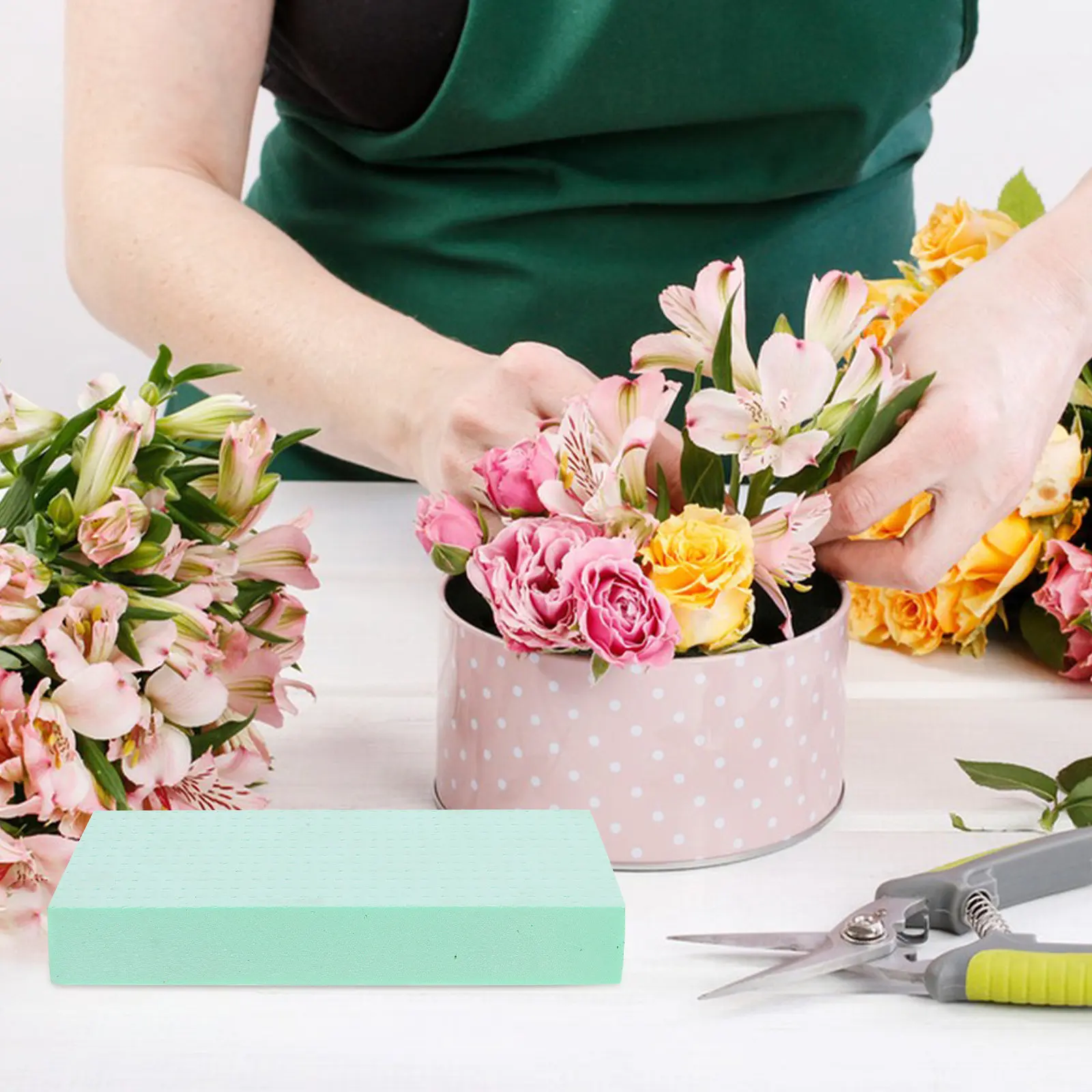 

Floral Foam Block Ideal for Fresh Artificial Flower Arrangements Longlasting Stable Base for Crafts Home Decor Wedding Party