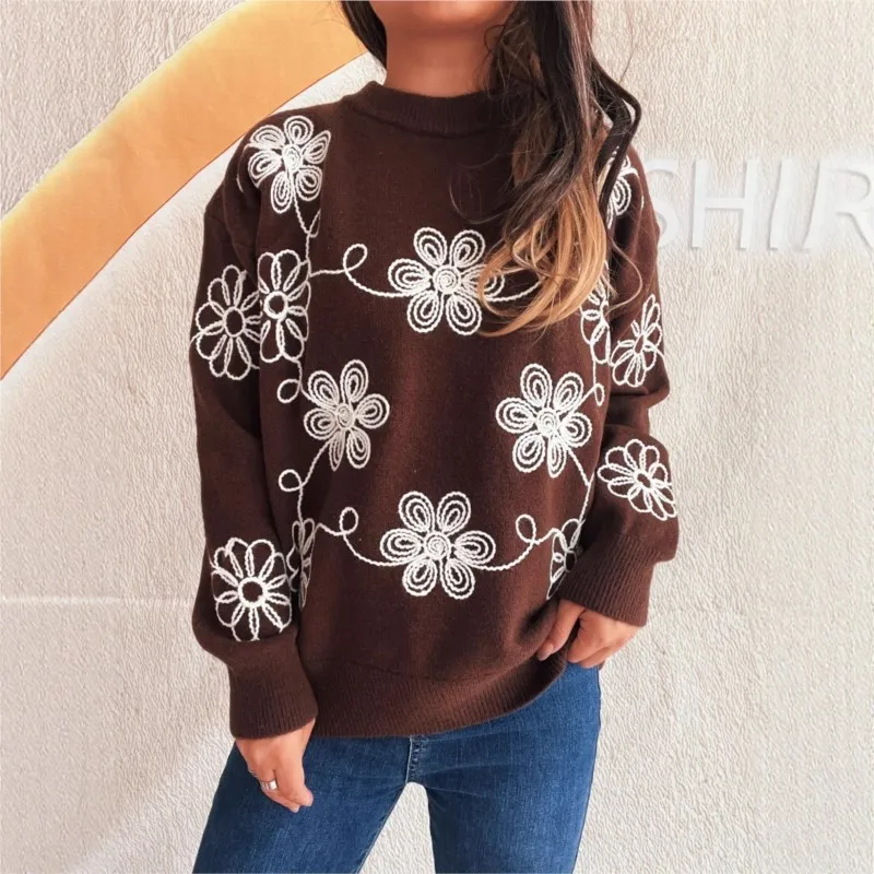 

New Autumn And Winter Fashion Flower Knitted Top Casual Round Neck Long Sleeve Loose Sweater Versatile Commuter Women's Clothing