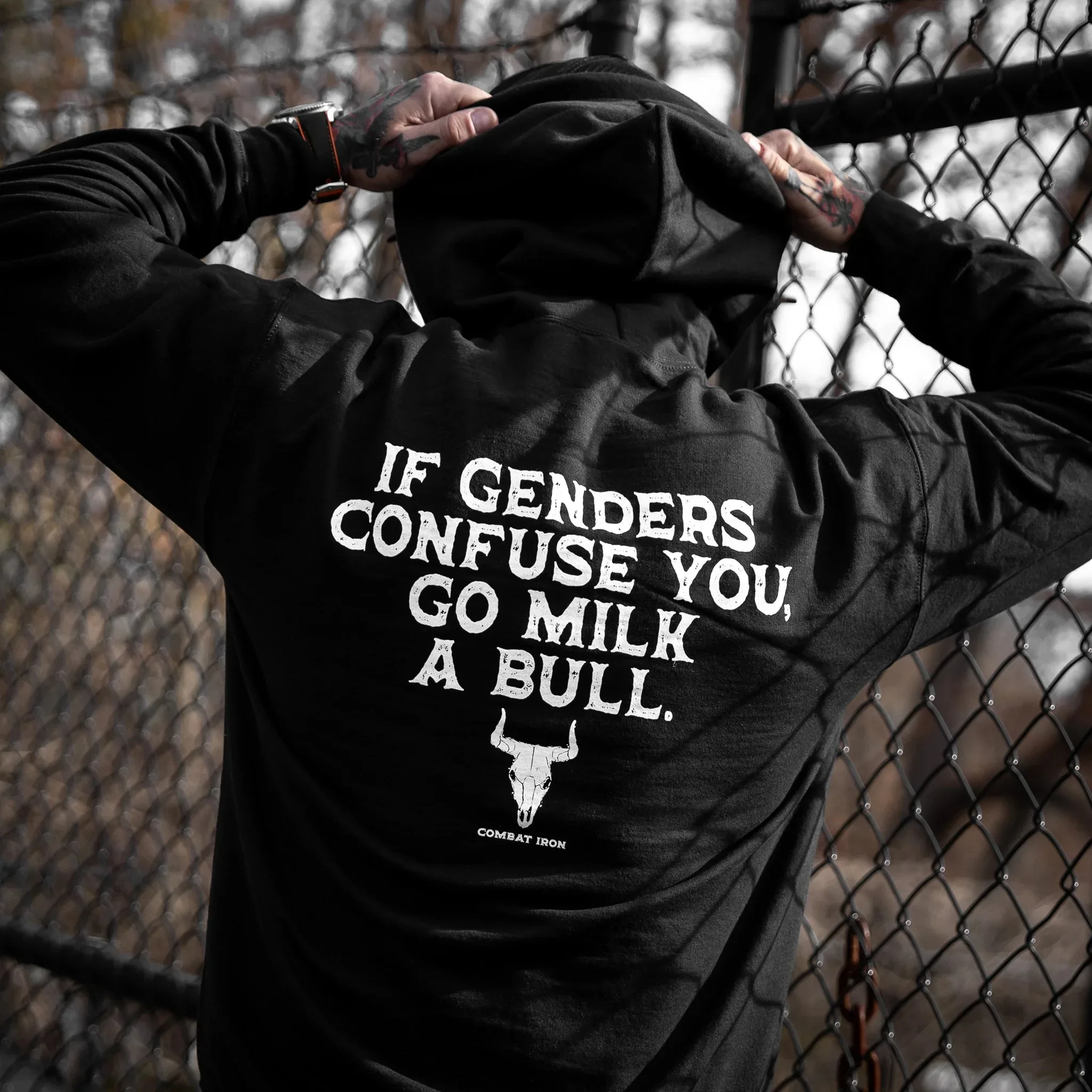 

2025 Autumn and Winter If Genders Confuse You, Go Milk A Bull Men's Hoodie High-end Luxury Is for Both Men and Women Top Y2k