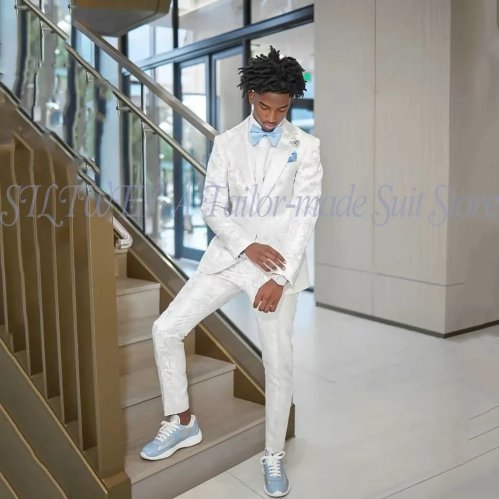 

Trendy White Jacquard Men Suit 2 Pieces Business Suits Set Design Office Formal Blazer Set for Party Wedding Tuxedos Customized