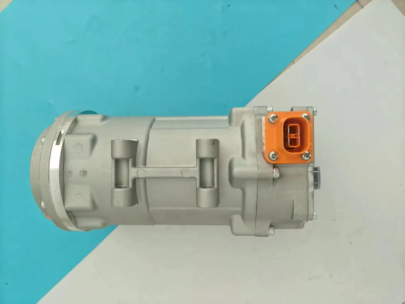 EVS42QZCCAE-8AA New Energy AC Compressor HIGHLY EVS42MNCCDD-8AA for Electrical Vehicle Series