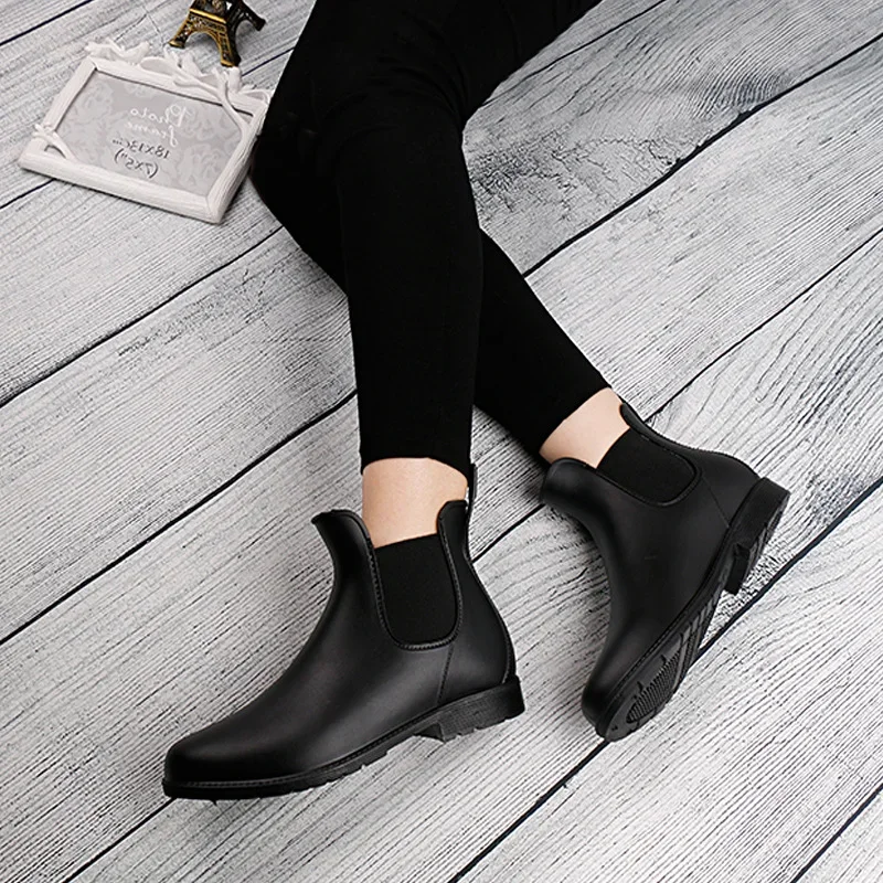 Paare wasserdichte Chelsea Stiefel Frauen Plattform Regens chuhe 2021 Slip on Regens tiefel Damen Outdoor Arbeit Regens tiefel Botines Mujer