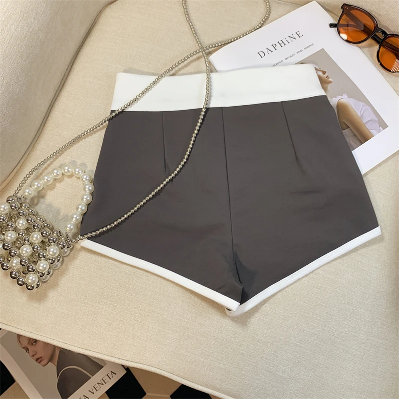 New Fashion Black White Patchwork High Waist Wrap Hip A-line Shorts Women Summer Gray Casual Wide-leg Short Pant Trend Popular