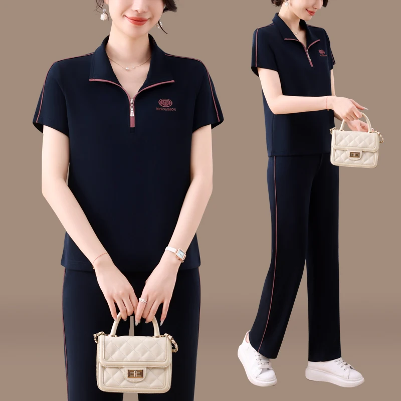 

Модный повседневный спортивный костюм для женщин, новинка 2025 года, летний трендовый комплект для мам среднего возраста, универсальный, из двух предметов, с коротким рукавом, тонкий, стандартный крой.