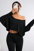 Spring 2025 Women's Loose Collar Base Fashion Crop T-Shirt Long Sleeve Casual Comfortable Line Neckline Solid Short Top 4