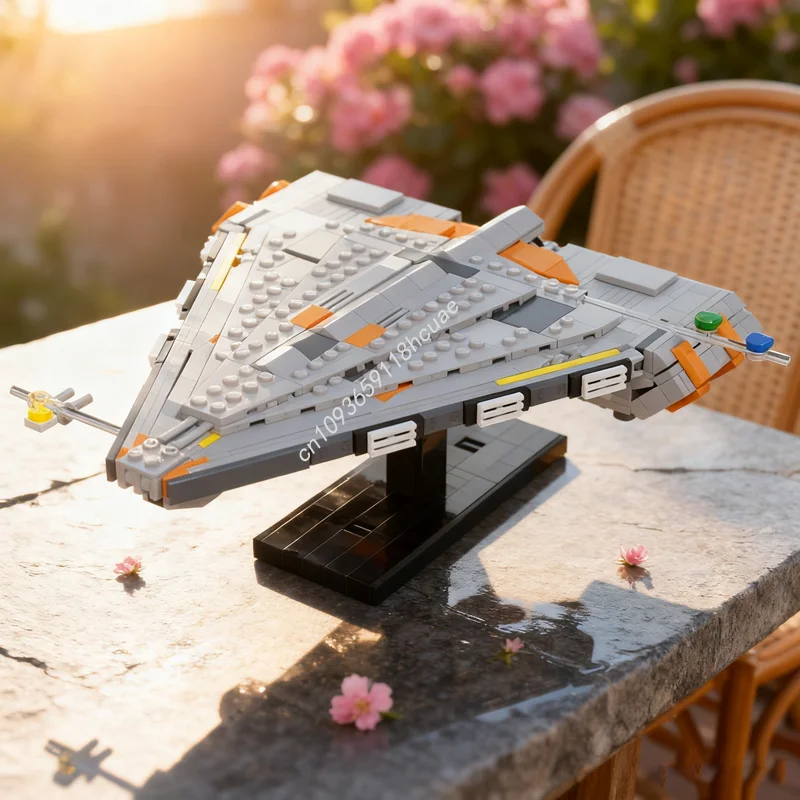 

645pcs MOC Quasar Fire Class Cruiser Carrier 2 1 Model Toys Building Blocks Assemble Christmas Gifts DIY Education Kids Birthday