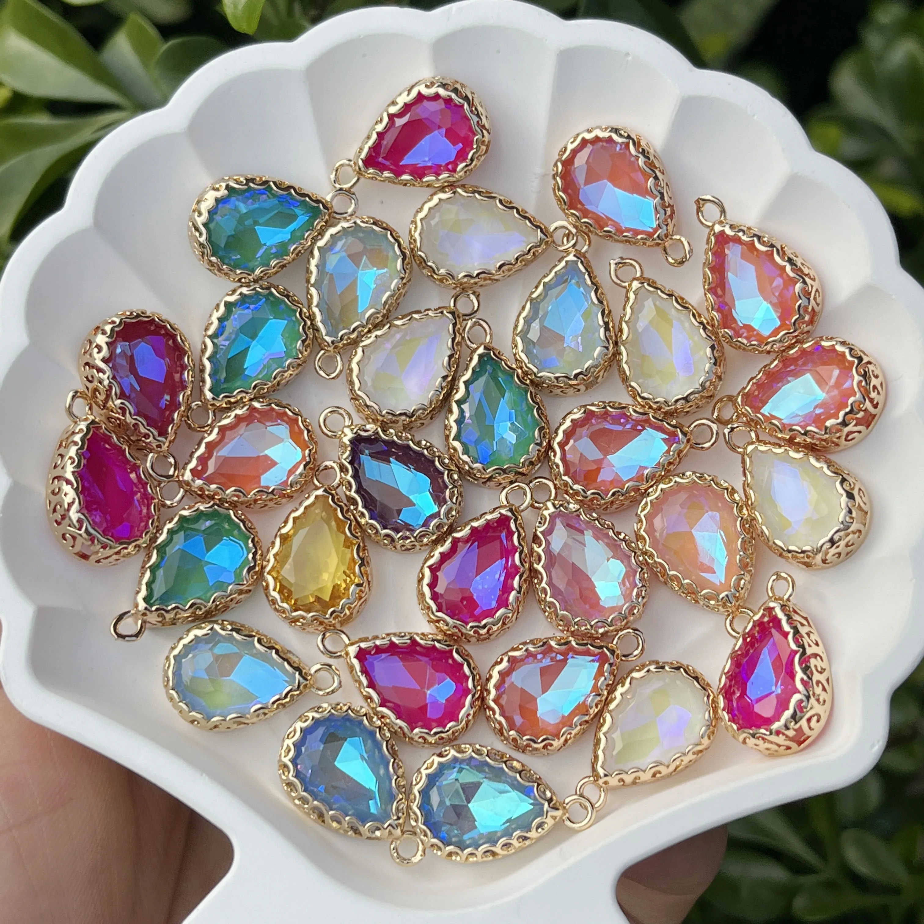 

Copper Plated Bird's Nest Crystal Claw Diamond Colorful Mocha Droplet Pendant DIY Necklace Earring Pendant 30pcs/ Bag