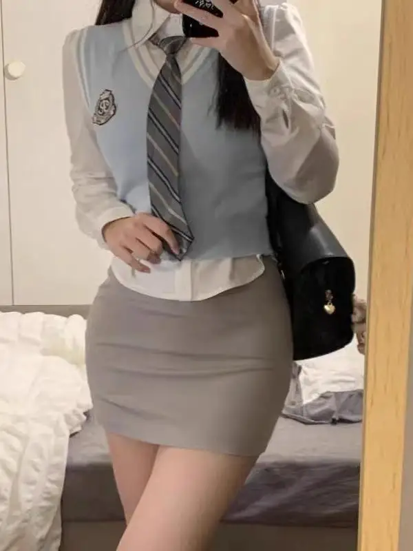 

Korean Sle orm JK orm Set Spring Autumn New Knitted Vest irt Wrap Skirt Tee Piece Set Women's Faion Ensemble