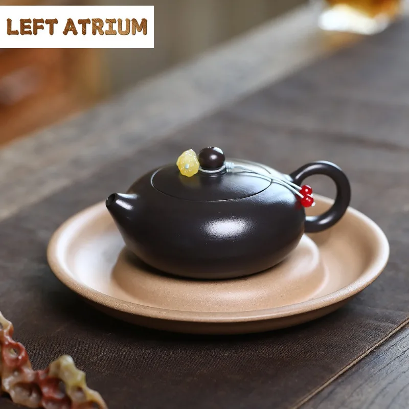 yixing-–-theieres-de-luxe-en-argile-violette-de-150ml-pot-plat-xishi-fait-a-la-main-pour-artistes-minerai-brut-boue-noire-zhu-bouilloire-de-brassage-de-the-service-a-the-zisha