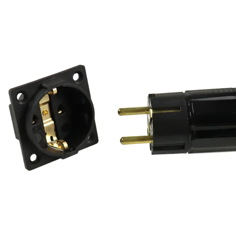 16 Amp 250 Volt OEM / ODM European Standard Wall Plug 86 Square Panel Socket  Brass Gold-plating