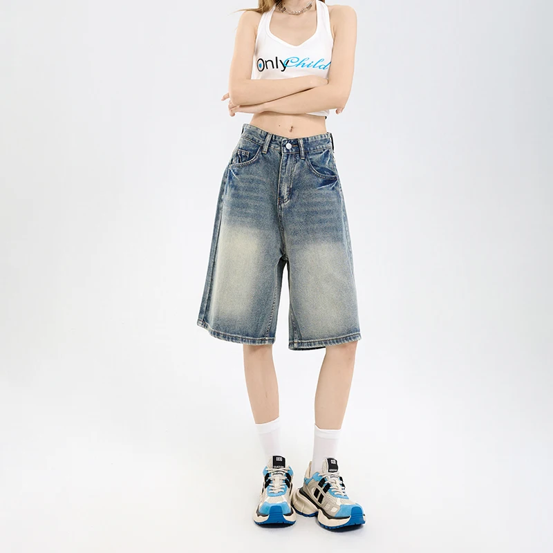 Thumbnail 4 - #59 Best Womens Straight Leg Jeans to Buy In 2026